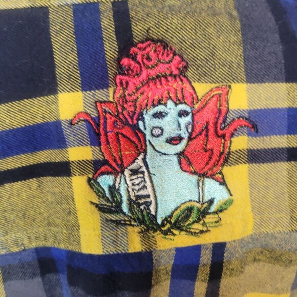 Miss Argentina Beetlejuice Upcycled Flannel | Large - Picture 3 of 3